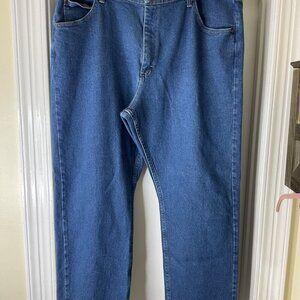 Wrangler Classic Denim Men's Jeans Regular Fit Medium Wash 40 X 30
